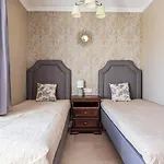 Sakura_inn * Palanga